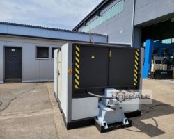 Maschine: ABB ROBOTICS IRB 1400 Kompaktschweißzelle