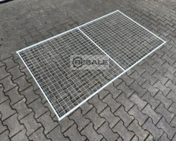 Maschine:  2200 x 1200 mm Rückwandgitter