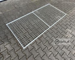 Maschine:  2200 x 1000 mm Rückwandgitter