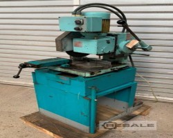 Maschine: EISELE VMS 120 Gehrungskreissägen