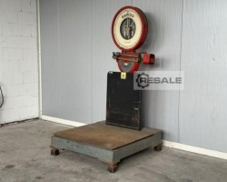 Maschine: RAPIDO-WERKE 750 kg/ Abm.: 1250x1360x2250mm Palettenwaage Nostalgiewaage