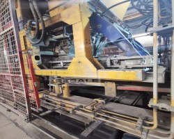 Maschine: HENKE VARIANT HB-V-140/1 Betonfertiger