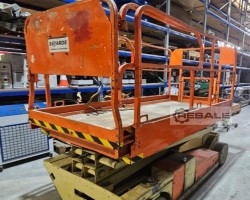 Maschine: MEC 2047ES Hebebühne Scherenarbeitsbühne