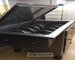 Maschine:  Double ribbon 250 liters Mischer