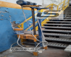 Maschine:  Column disolver Mischer