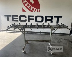 Maschine: KNOPP  Bälletisch auf Rädern