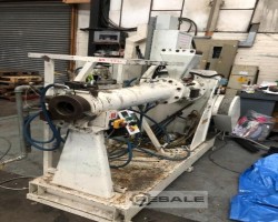 Maschine: IDDON 75mm Gummiextruder