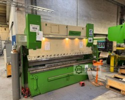 Maschine: BEYELER PR 8 150T x 3100 CNC Abkantpressen