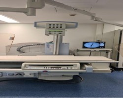 Maschine: SIEMENS Iconos R 200 kombiniertes Aufnahme- und Durchleuchtungsgerät