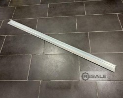 Maschine:  size: 1640 mm x 60 mm Arretierungswinkel Z-Winkel f. Regalböden