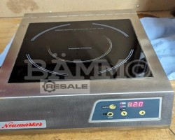 Maschine: NEUMäRKER  Induktionplatte