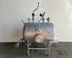 Maschine: NNP 300L holding tank Holding-Behälter