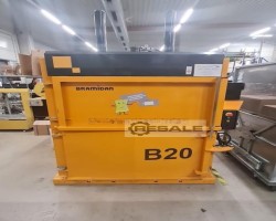 Maschine: BRAMIDAN Vertical B20 Ballenpresse