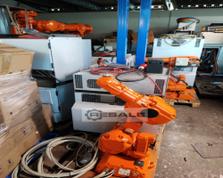 Maschine: ABB ROBOTICS IRB 140 IRC5 M2004