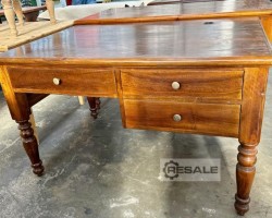 Maschine:   Diverse Altholzmöbel