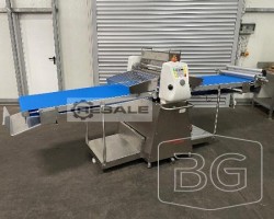 Maschine: RONDO SFS 611 Ausrollmaschinen