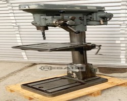 Maschine: IXION BSS-23 AV Säulenbohrmaschinen