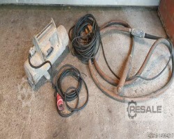 Maschine: RILCO  Umformer mit Rüttelflasche