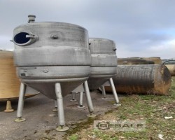 Maschine: SCHOLTEN TANKS R33 Edelstahltank, stehend, Volumen: 2,7 m³