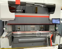 Maschine: BYSTRONIC XPERT PRO 100 ton x 3000 CNC Abkantpressen