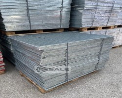 Maschine:  1315x1030x30mm Einlagegitter