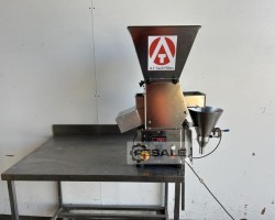 Maschine: ATCK FILLERS Midget Lineare Waage und Füller