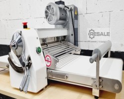 Maschine: SINMAG SM 520 S Ausrollmaschinen