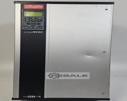 Maschine: DANFOSS VLT6027HT4C54STR3DLF00A00C0 Frequenzumrichter