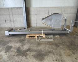 Maschine: CARNITECH L 125 Hebevorrichtung für 200-Liter-Behälter