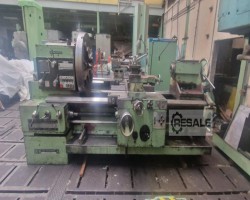 Maschine: TOS SUS 80 / 2000 Leit- und Zugspindeldrehmaschinen