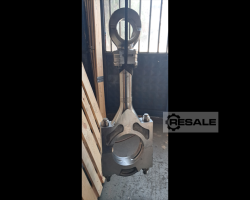 Maschine: MAK M32 Pleuelstangen