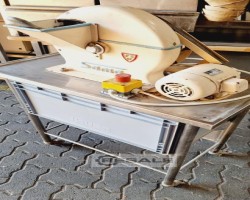 Maschine: SAMA KSM Brotschneidemaschinen