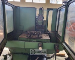 Maschine: DECKEL FP4 AT CNC Fräsmaschinen