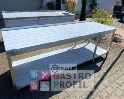 Maschine:  2700x850x900mm Arbeitstische