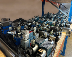 Maschine: BOSCH valves 3/2 4/2 5/2 Spritzgießmaschinen