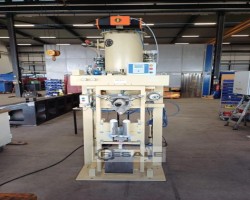 Maschine: BEHN+BATES BP 1 STEL Abfüllmaschinen für Pulver