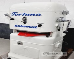 Maschine: FORTUNA Automat A 3 E Brötchenpressen