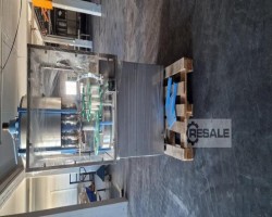 Maschine: LIDE PET BOTTLE CAPPER 8 - HEAD Verschliesser