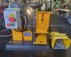 Maschine:  RC1500 Kabeltrennmaschinen  Kabelschäler