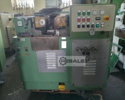 Maschine: VEB WEMA BAD DUBEN UPW 12,5 Gewinderollmaschinen