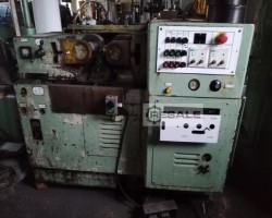 Maschine: VEB UPW 25.1 Gewinderollmaschinen