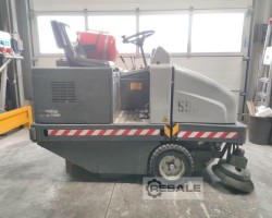 Maschine: NILFISK SR1500 GAS Kehrmaschine