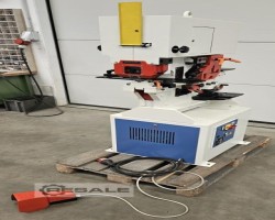 Maschine: MUBEA MIW 400 Profilstahlscheren