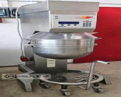 Maschine: BOKU P 75 Planetenrührmaschinen