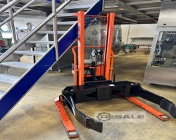 Maschine: TETRA PAK Jumbo Reel Truck Abfüllmaschinen