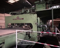 Maschine: DIEFFENBACHER u. Kurztaktpresse