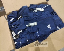 Maschine:   SPORTBEKLEIDUNG UND SKATEBOARD-AUSRÜSTUNG