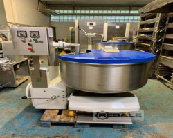 Maschine: DIOSNA D200A Hubkneter