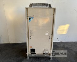 Maschine: DAIKIN ERQ200A7W1B Verflüssigungssatz
