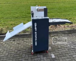 Maschine: GMP Q-Topic 380 - Sleek Kaschiermaschine / Folie zu Bogen / Sleeking